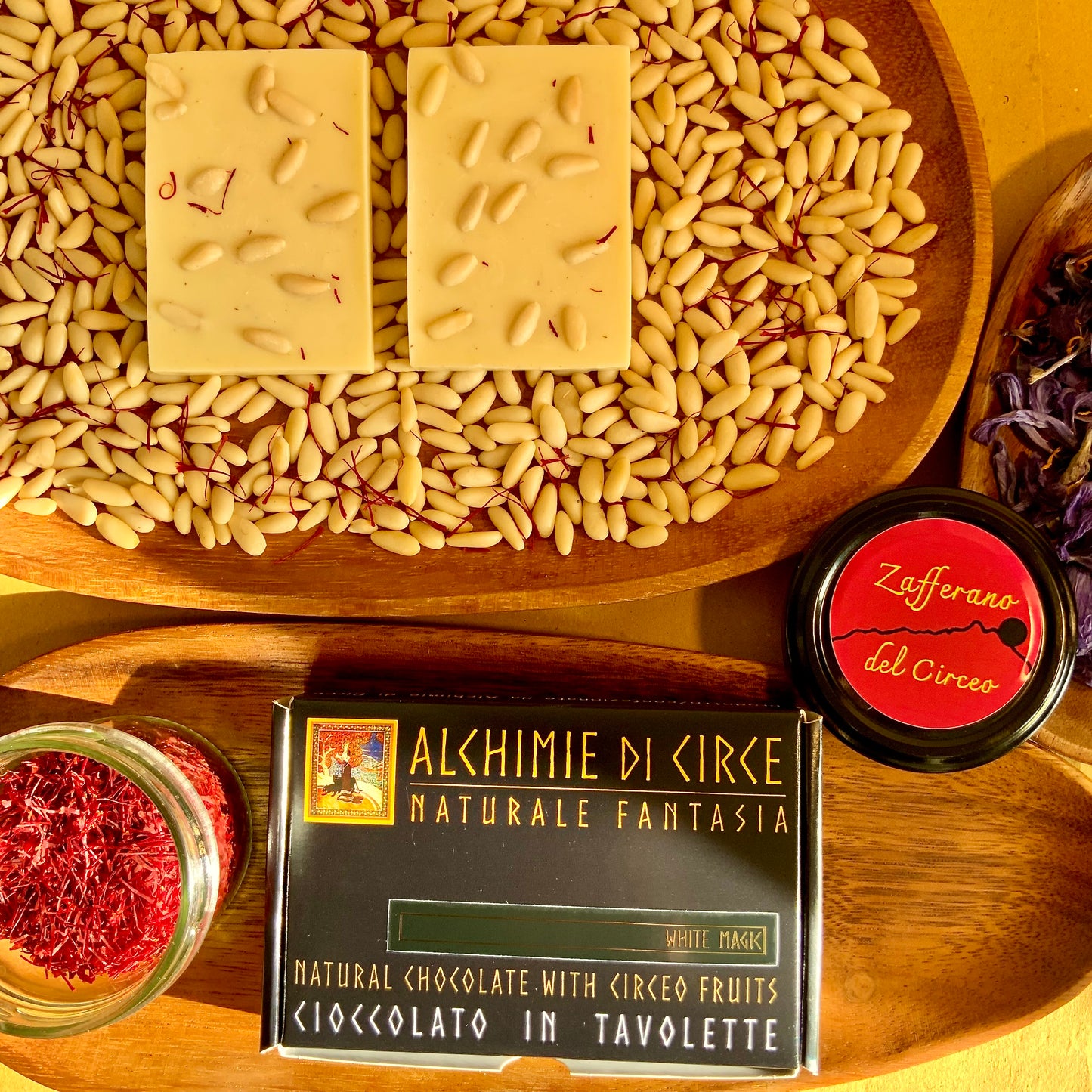 Choco Box 'White Magic' - Praline e Tavolette Bianche allo Zafferano