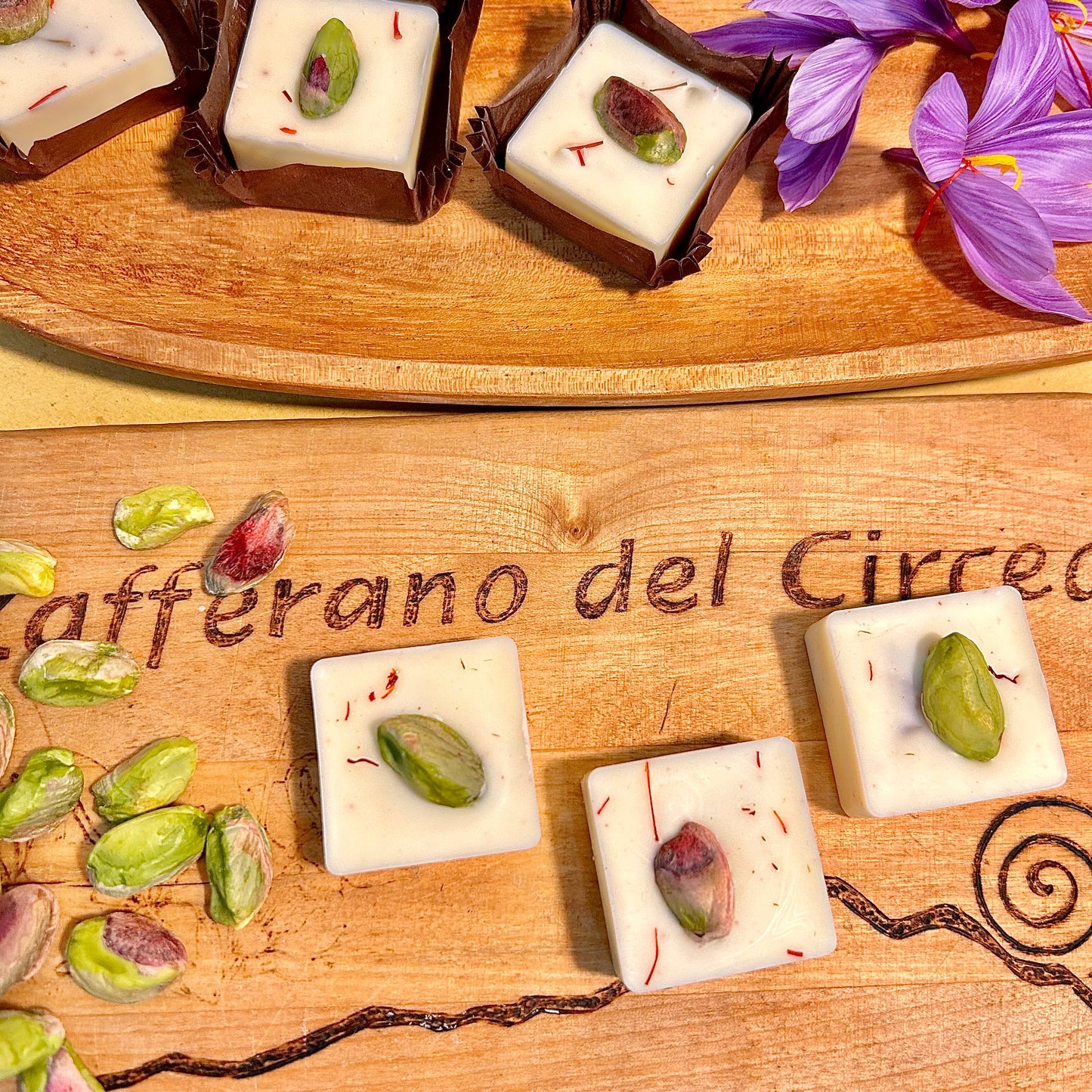Choco Box 'White Magic' - Praline e Tavolette Bianche allo Zafferano