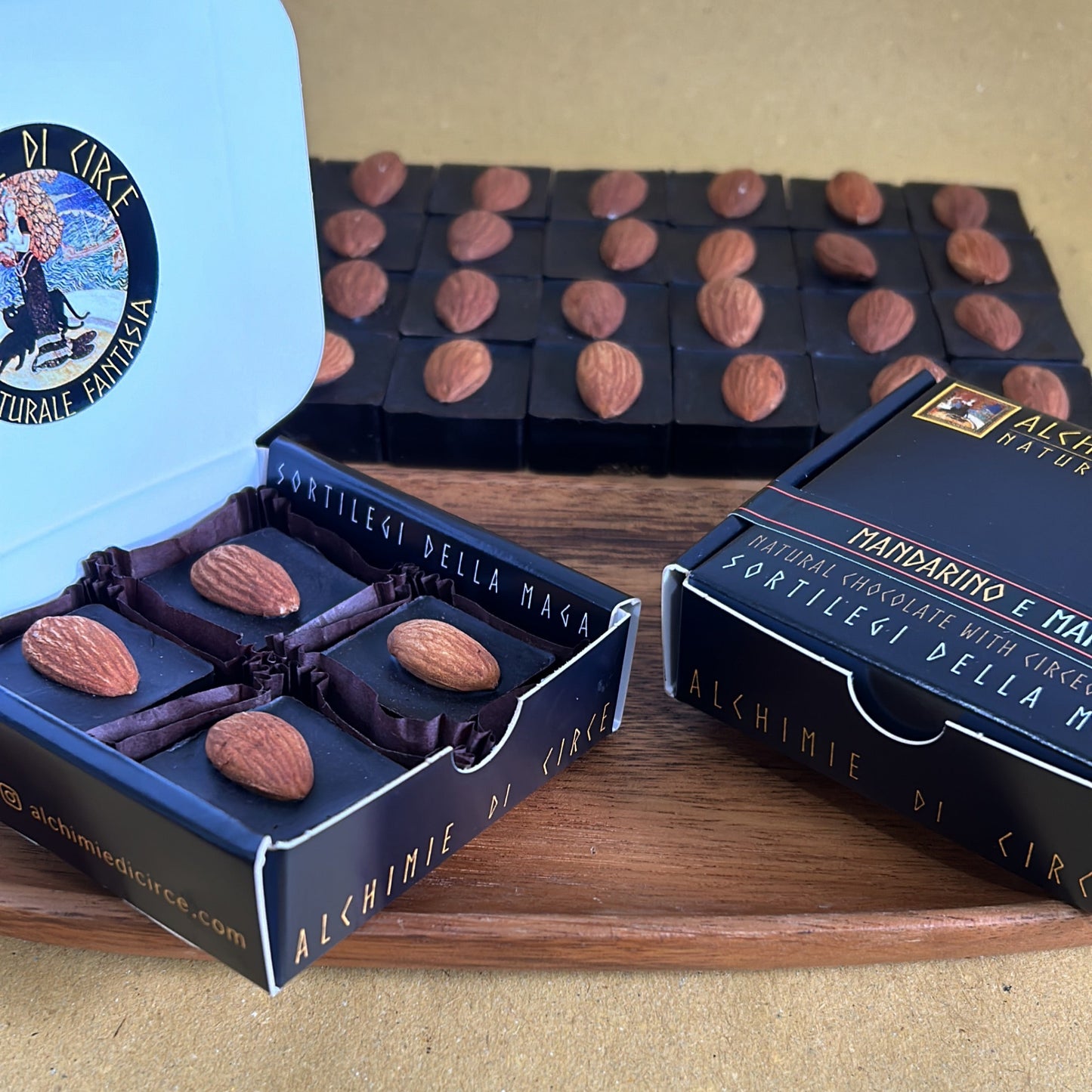 cioccolatini artigianali monorigine ripieni di mandarini naturali